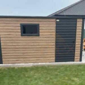 D207_2 Domek ogrodowy 4x2,5 m drewnopodobny Winchester / Grafit | Okno | Profil