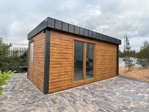 Kontener Usługowy 6x3m Złoty Dąb | Ocieplony "Pod Klucz" | Okno Balkonowe