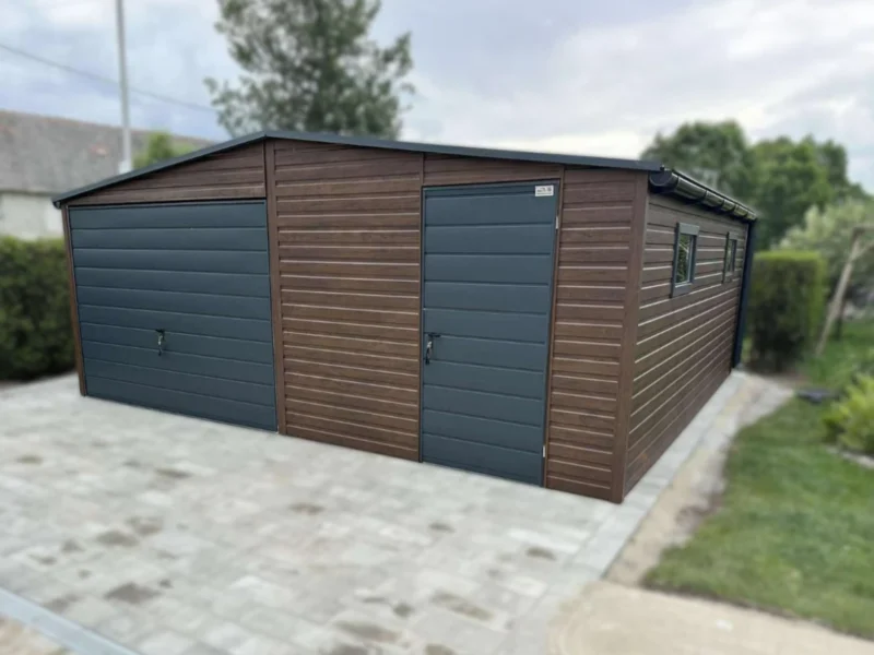 Garaż blaszany drewnopodobny 6x6m Orzech / Grafit | Strefa Warsztatowa z 2 Oknami | Profil