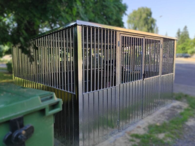 Wiata śmietnikowa przemysłowa standardowa ocynkowana WS8 1 Wiata śmietnikowa Przemysłowa 4,00 x 2,50 m Ocynk (Profile/Trapez T7)