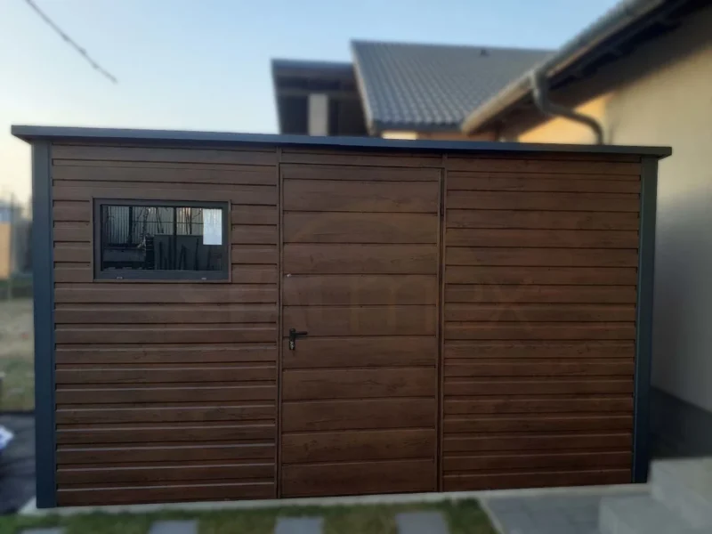 Domek ogrodowy 4x2 m drewnopodobny Orzech | Okno i Rynny | Profil