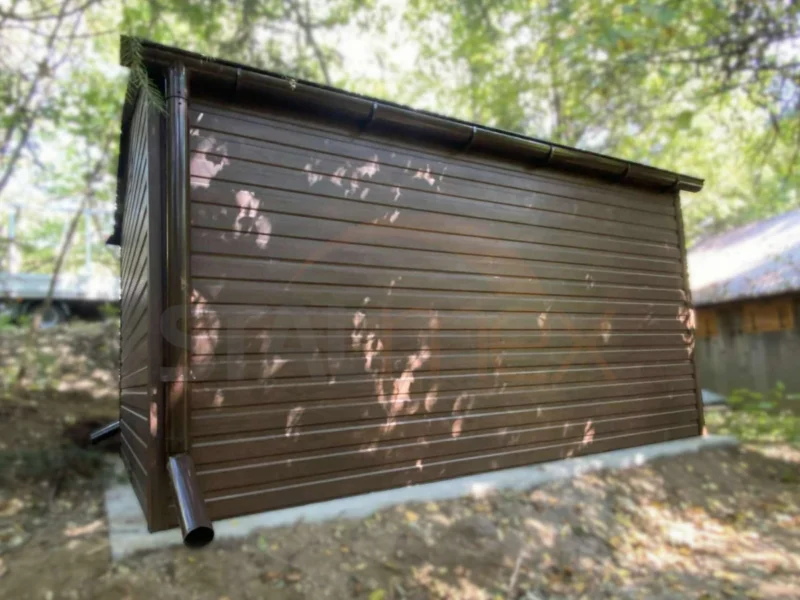 Domek narzędziowy 3x4 m drewnopodobny Orzech | Rynny | Profil