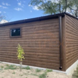 Garaż blaszany Drewnopodobny 8x5 m Orzech | 2 Bramy Uchylne | 2 Okna | Rynny | Profil