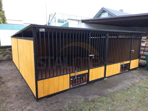 Podwójny Kojec dla psa 5x5 m Czarny | Zabudowa Drewnem | Drewniana Podłoga | Obrotowe miski | Profile Pionowe