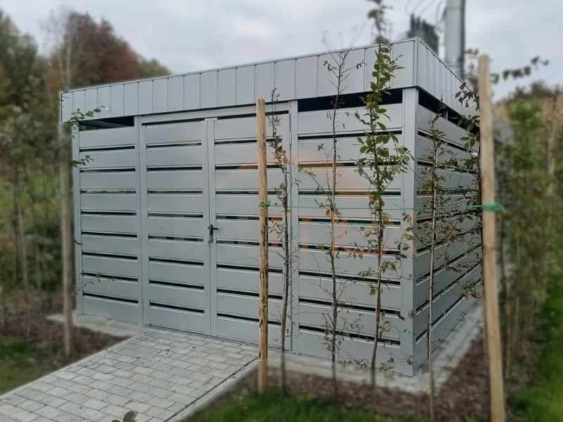 Wiata Śmietnikowa Premium 3,80 x 6,00 m RAL 9006 jasny szary | Blenda Maskująca Dach | Lamele Poziome | Profil
